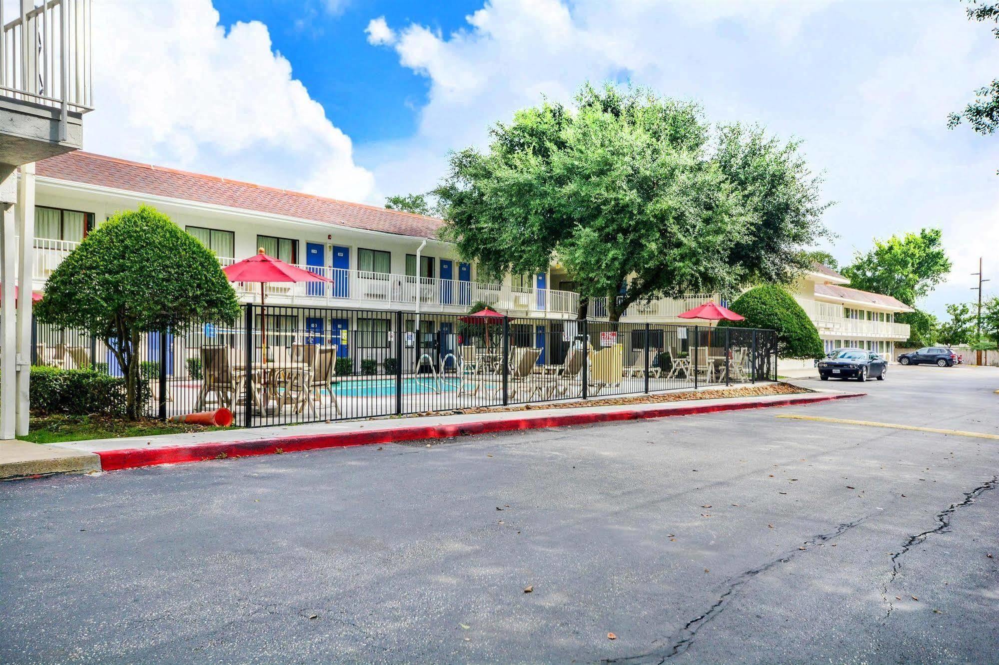 Motel 6-Huntsville, Tx Kültér fotó